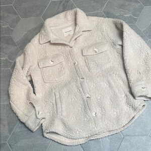 Thread & Supply Sherpa Shirt Jacket “Shacket” – Women’s Medium – Ivory / Cream